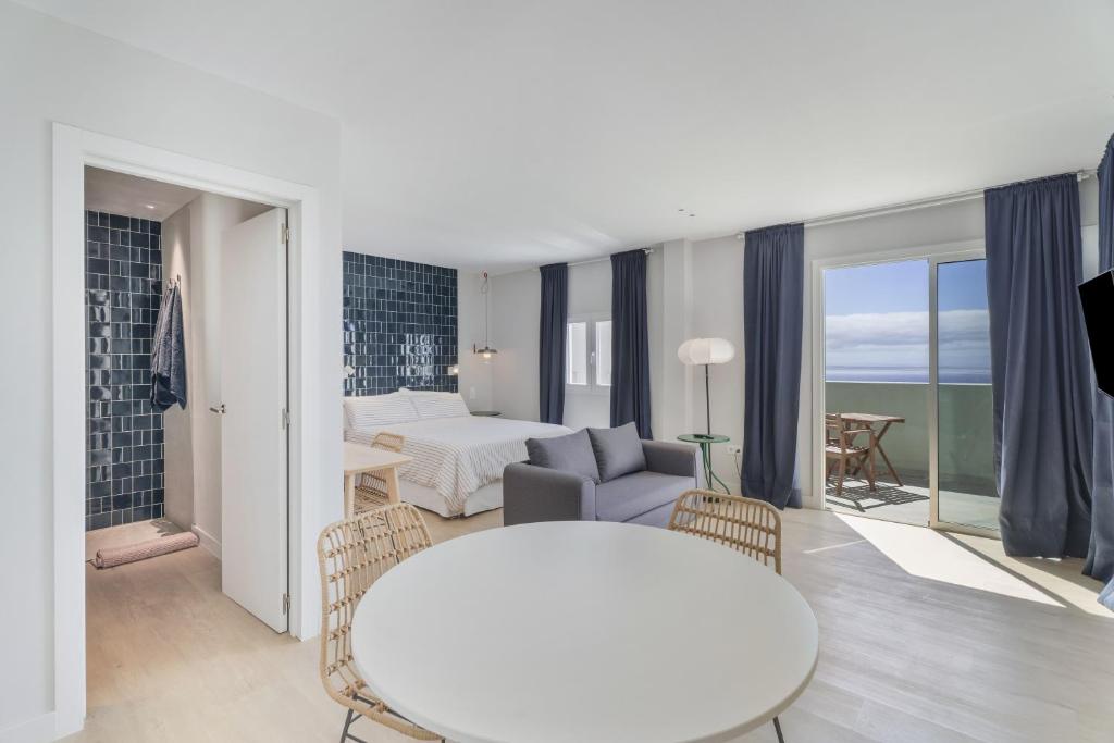 Premium Suite at Pescado Salado CoLiving 1